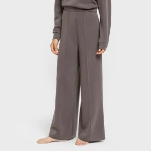 Pantalón largo pinzas estilo modal mujer